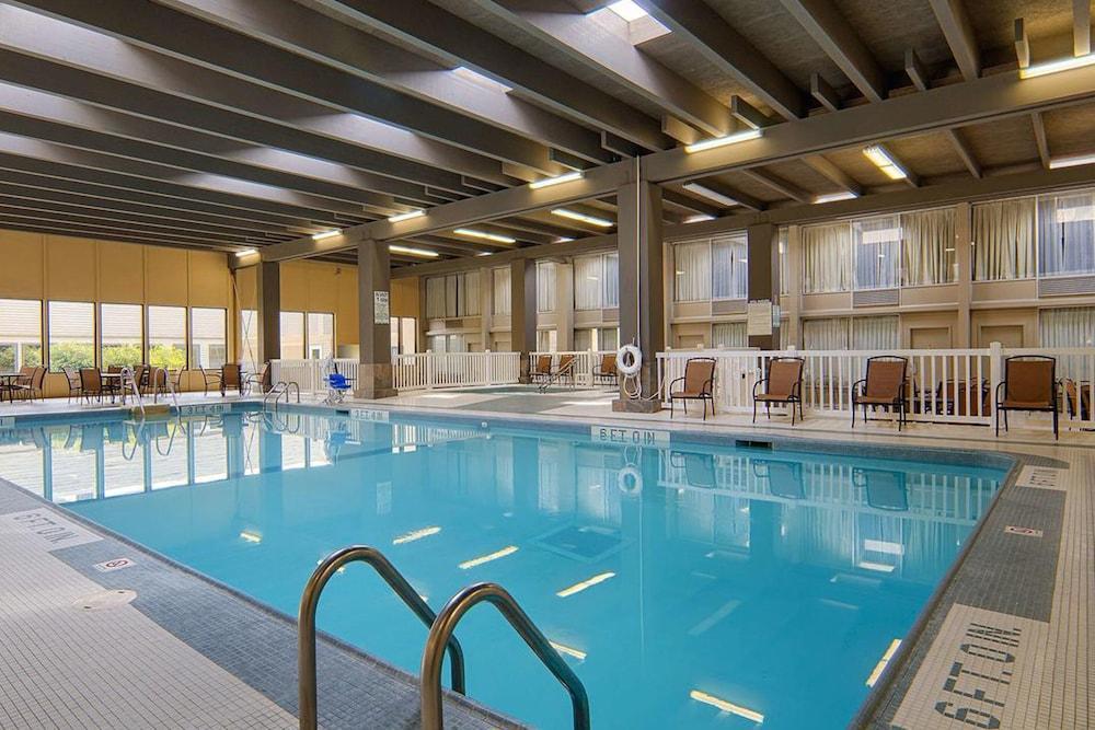 Norwood Inn & Suites Mankato North Mankato Luaran gambar