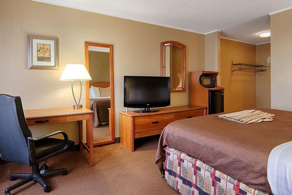 Norwood Inn & Suites Mankato North Mankato Luaran gambar