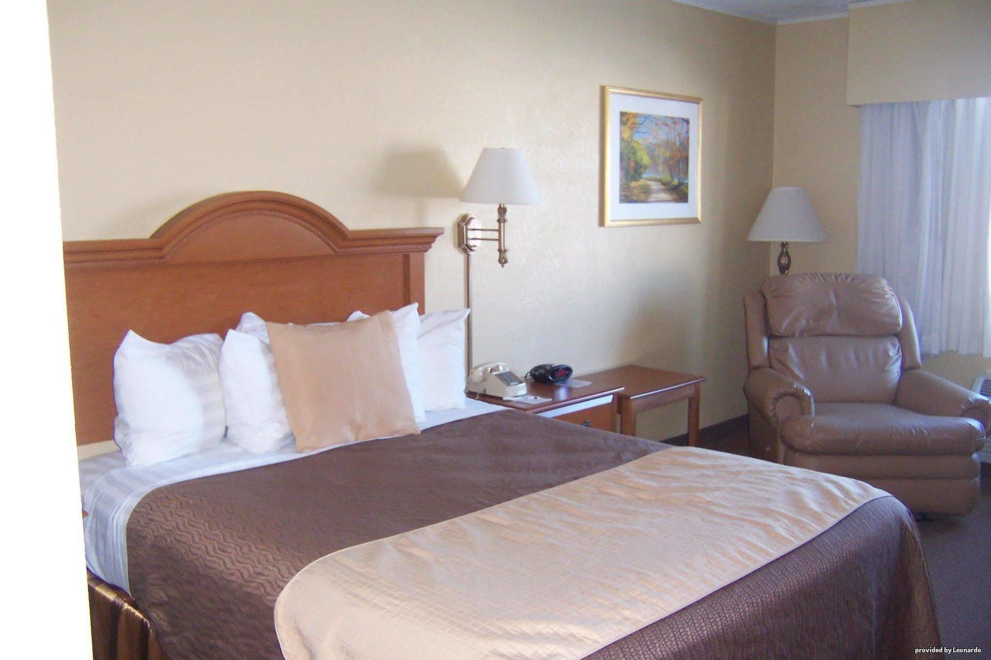 Norwood Inn & Suites Mankato North Mankato Luaran gambar