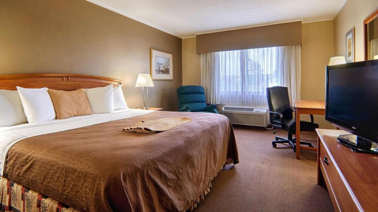 Norwood Inn & Suites Mankato North Mankato Luaran gambar