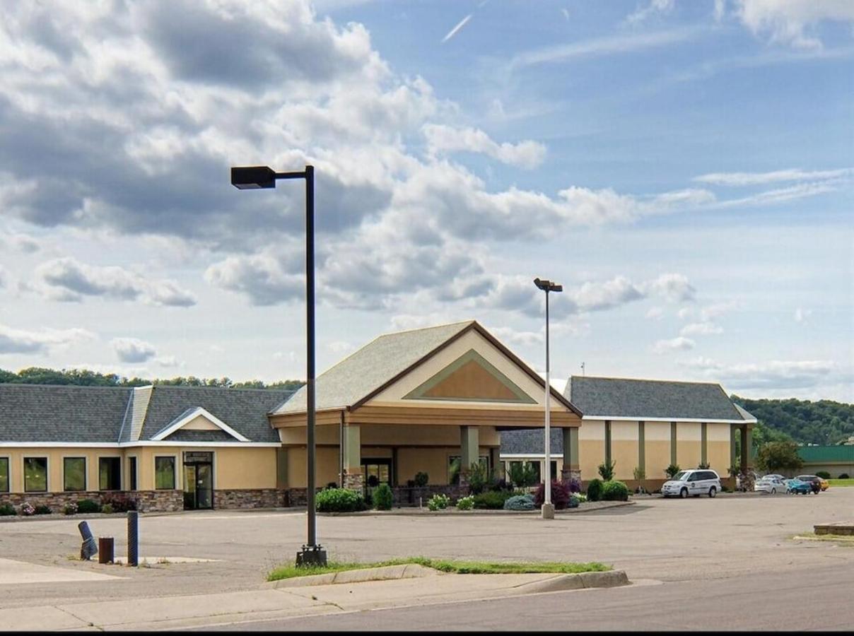 Norwood Inn & Suites Mankato North Mankato Luaran gambar