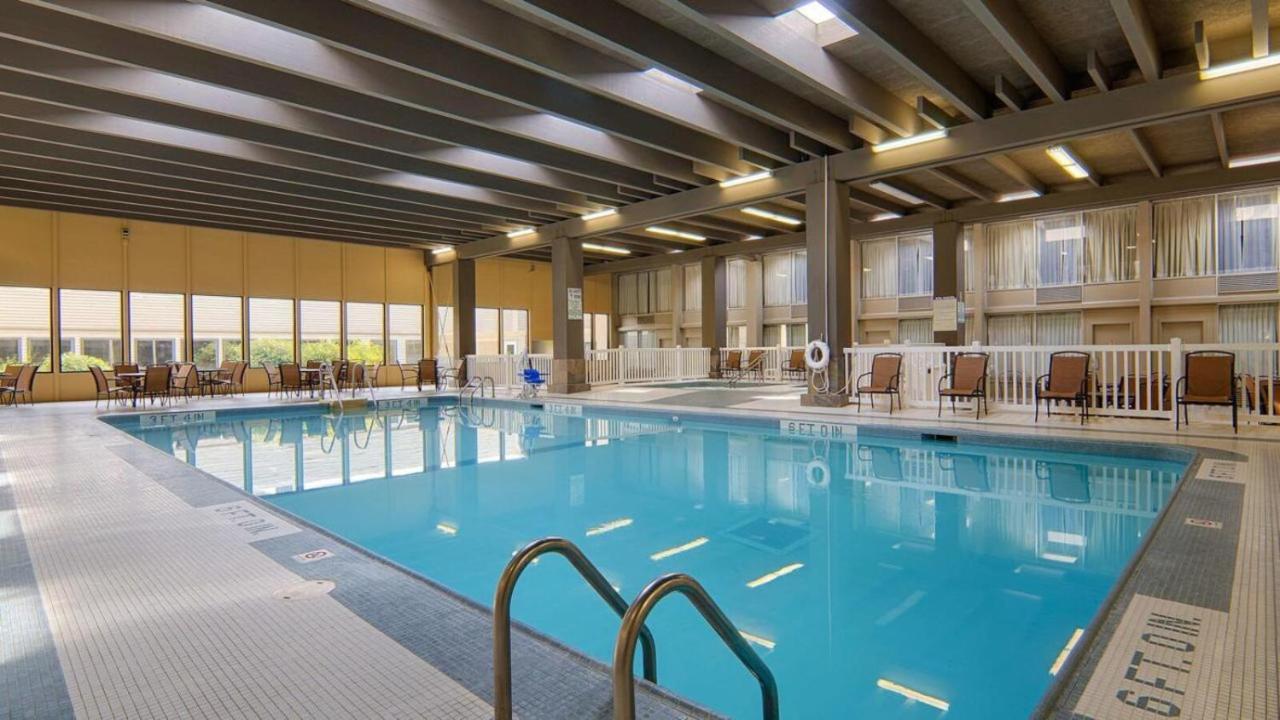 Norwood Inn & Suites Mankato North Mankato Luaran gambar