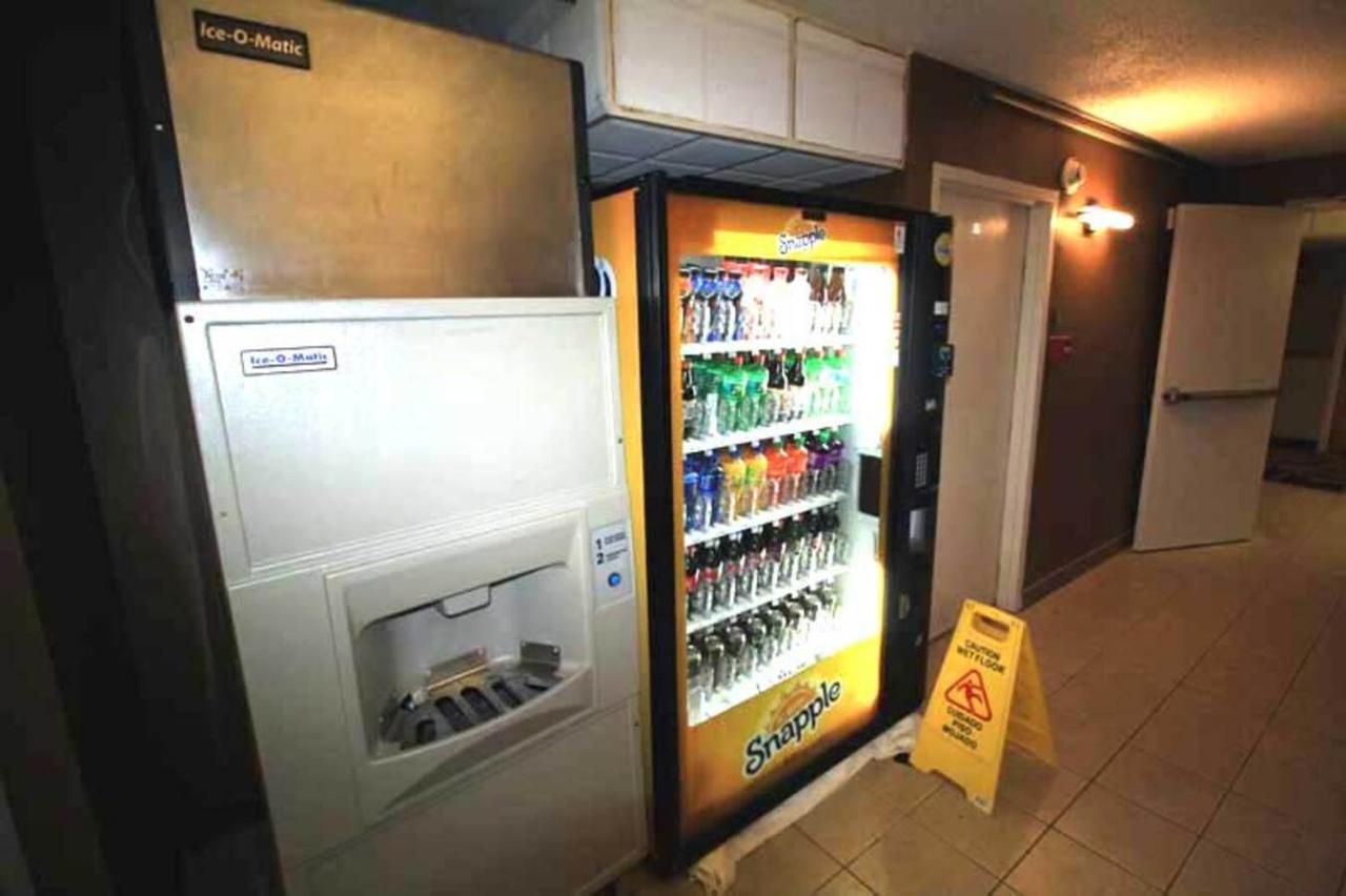 Norwood Inn & Suites Mankato North Mankato Luaran gambar